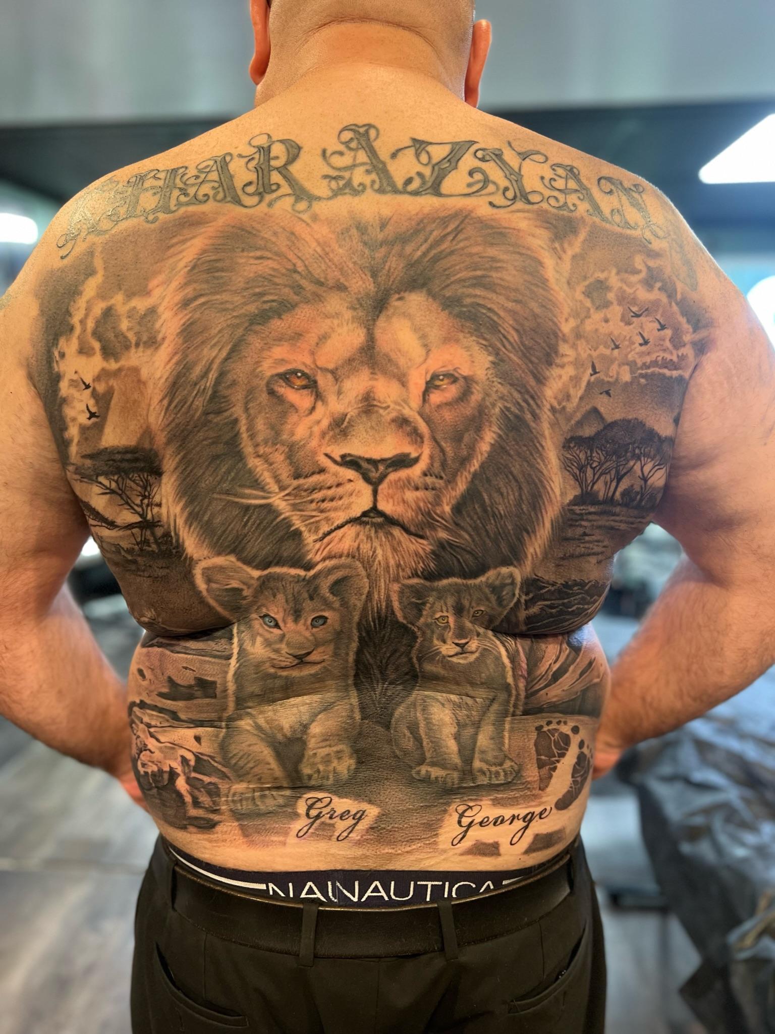 tattoo artist in Glendale